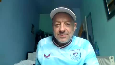 burnleyguy1977 online show from 06/16/26, 12:19