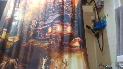 Snapshot of burntbuns710 chatting on 03/19/26, 10:30 LostSingledad online show from 03/19/26, 10:30