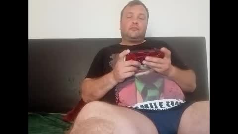 Creazy dad online show from 05/24/26, 05:23
