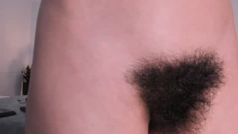 Larisa online show from 12/28/24, 09:51