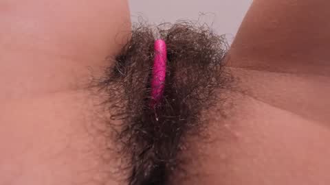 Larisa online show from 12/29/24, 11:39