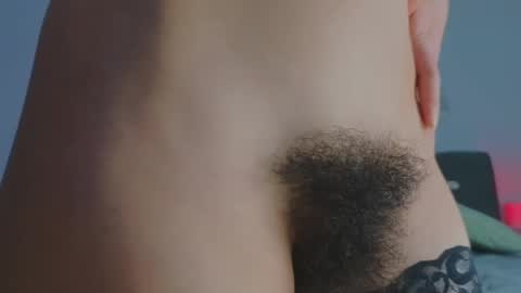 Larisa online show from 02/14/25, 10:25