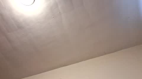 Snapshot of bushwitch chatting on 06/25/26, 05:28 Hedge online show from 06/25/26, 05:28
