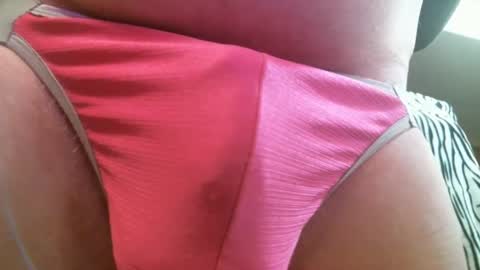 Snapshot of bustinfree chatting on 12/20/24, 03:21 bustinfree online show from 12/20/24, 03:21