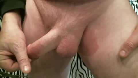 Snapshot of bustinfree chatting on 11/09/25, 09:02 bustinfree online show from 11/09/25, 09:02