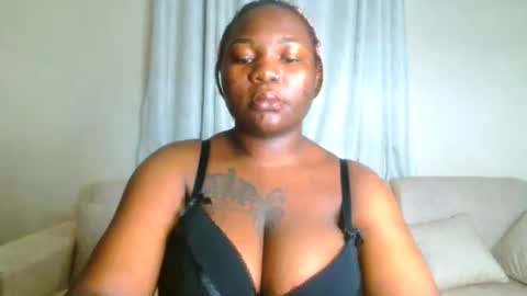 busty_mellons69 online show from 01/17/26, 08:19