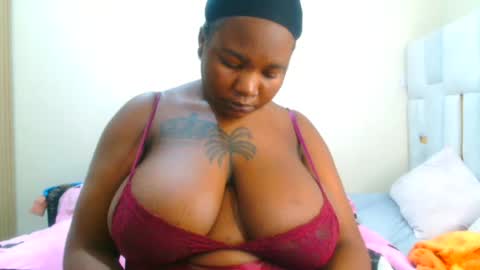 Snapshot of busty_mellons69 chatting on 06/23/26, 10:02 busty_mellons69 online show from 06/23/26, 10:02