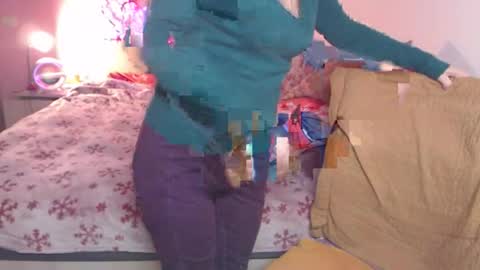 anna online show from 02/06/26, 10:35