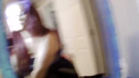 busybee83 online show from 11/09/25, 12:31