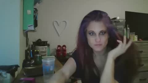 busybee83 online show from 01/14/26, 10:36