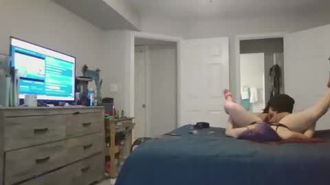 busybee83 online show from 01/15/26, 03:27