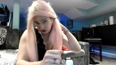 MisteressJ online show from 02/25/26, 05:44