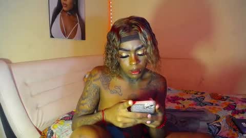 butterfly_rouse online show from 11/02/25, 08:33