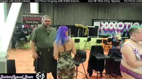 Butterfly and Bear online show from 06/28/26, 06:14