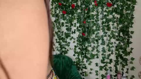 butterfly booty online show from 10/29/25, 05:14