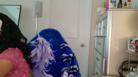 butterfly booty online show from 04/03/26, 01:53