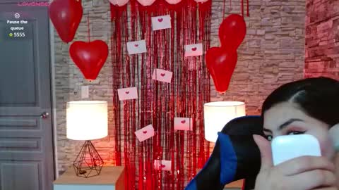 Snapshot of butterflyx39 chatting on 02/13/26, 12:23 Lia Butterfly online show from 02/13/26, 12:23