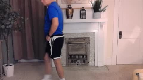 Miles online show from 12/05/24, 09:06