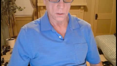 Snapshot of buttnakedfun954737 chatting on 01/06/26, 10:41 Miles online show from 01/06/26, 10:41