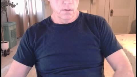 Snapshot of buttnakedfun954737 chatting on 02/08/26, 03:59 Miles online show from 02/08/26, 03:59