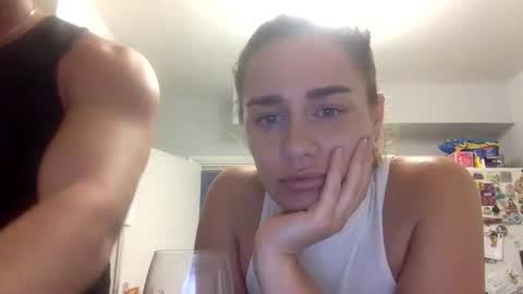 Khaleesiiiii online show from 01/17/26, 02:05