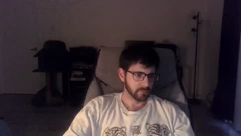 Snapshot of buttsmasher666 chatting on 06/12/26, 12:53 Astaroth Angel online show from 06/12/26, 12:53