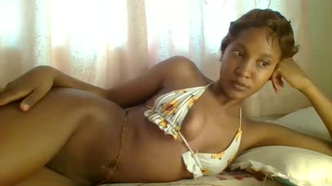 Snapshot of buttter_cup chatting on 09/10/25, 06:02 Claudia online show from 09/10/25, 06:02