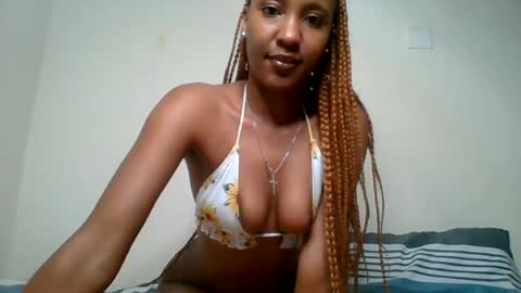 Snapshot of buttter_cup chatting on 06/15/26, 11:07 Claudia online show from 06/15/26, 11:07