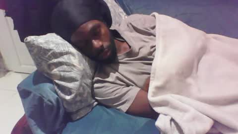 Buzsy online show from 12/08/24, 03:43