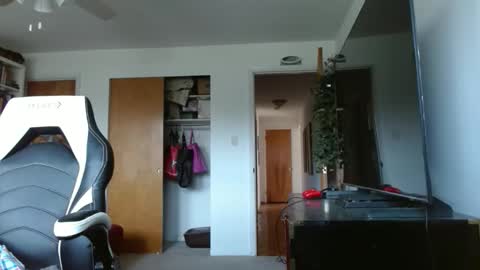 bwall1425 online show from 03/30/26, 07:15