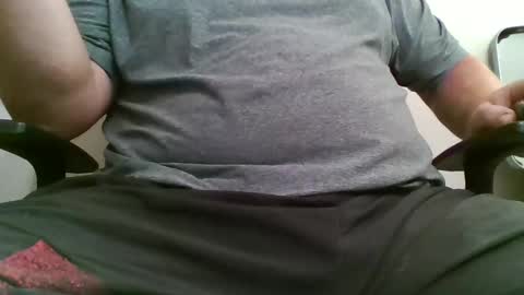 Snapshot of bwc44u chatting on 10/27/25, 07:40 bwc44u online show from 10/27/25, 07:40