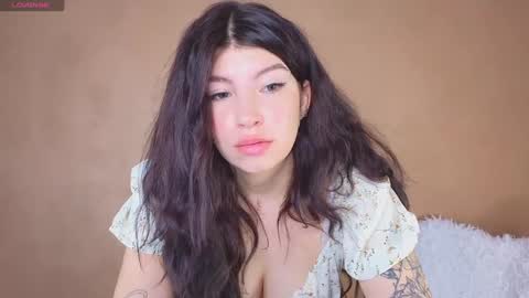 Kira online show from 01/31/25, 08:22