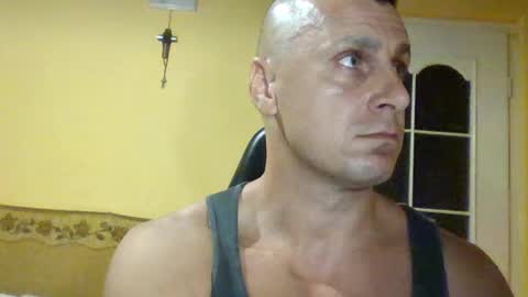 Snapshot of bzykacz1988 chatting on 07/26/26, 12:19 bzykacz1988 online show from 07/26/26, 12:19