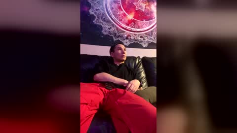 c189919 online show from 12/22/25, 02:19