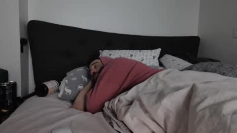 c2cmee online show from 12/28/24, 05:33