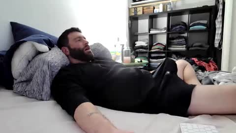 c2cmee online show from 11/13/25, 04:44