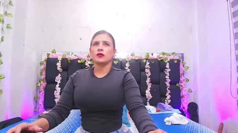 Carolina online show from 10/07/25, 03:04