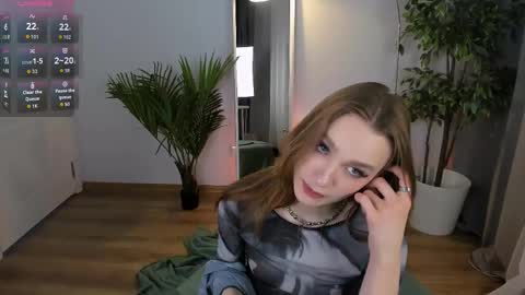 Polly online show from 11/06/25, 08:54