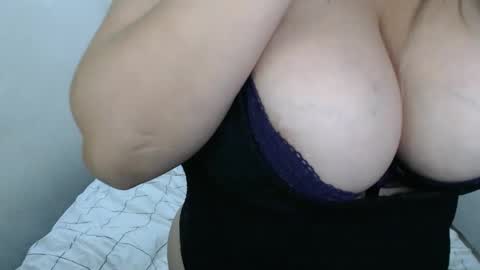 Snapshot of cadence_lux chatting on 09/26/25, 08:51 cadence_lux online show from 09/26/25, 08:51