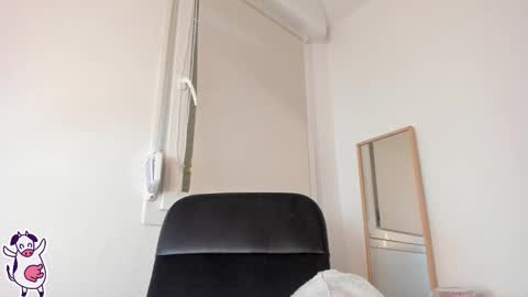 Cailyn Andrea  online show from 03/17/26, 06:50