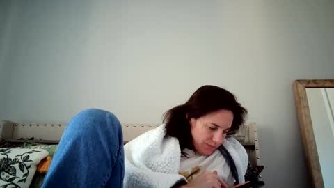 Caitie Citrine online show from 12/03/24, 07:11