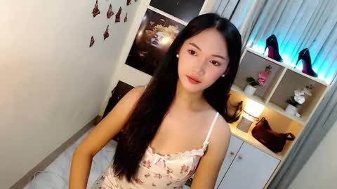 caitlin online show from 10/03/25, 07:22