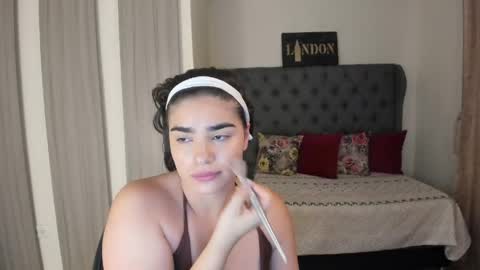 caitlingomez0 online show from 04/02/26, 09:51