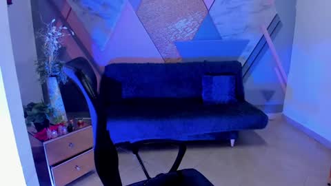 Caitlyn online show from 01/13/25, 07:10