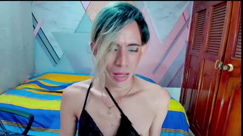 Caitlyn online show from 10/11/25, 05:22