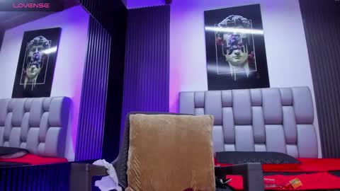 caitlyn_joness_ online show from 02/09/26, 08:13