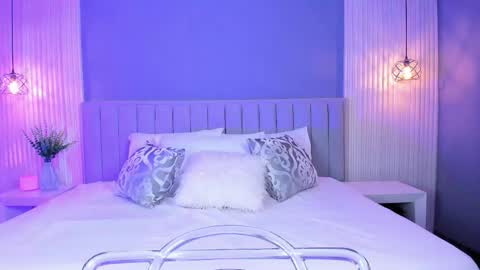 Caitlyn  online show from 09/08/25, 10:42