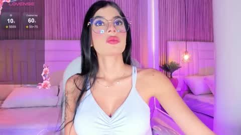 Snapshot of caitlyncouper chatting on 01/19/26, 11:36 Caitlyn online show from 01/19/26, 11:36