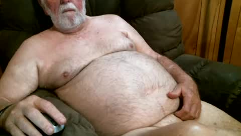 Snapshot of cajungrey75 chatting on 06/16/26, 12:08 cajungrey online show from 06/16/26, 12:08