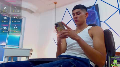 Snapshot of calavalerio chatting on 12/20/24, 08:01 Valerio online show from 12/20/24, 08:01